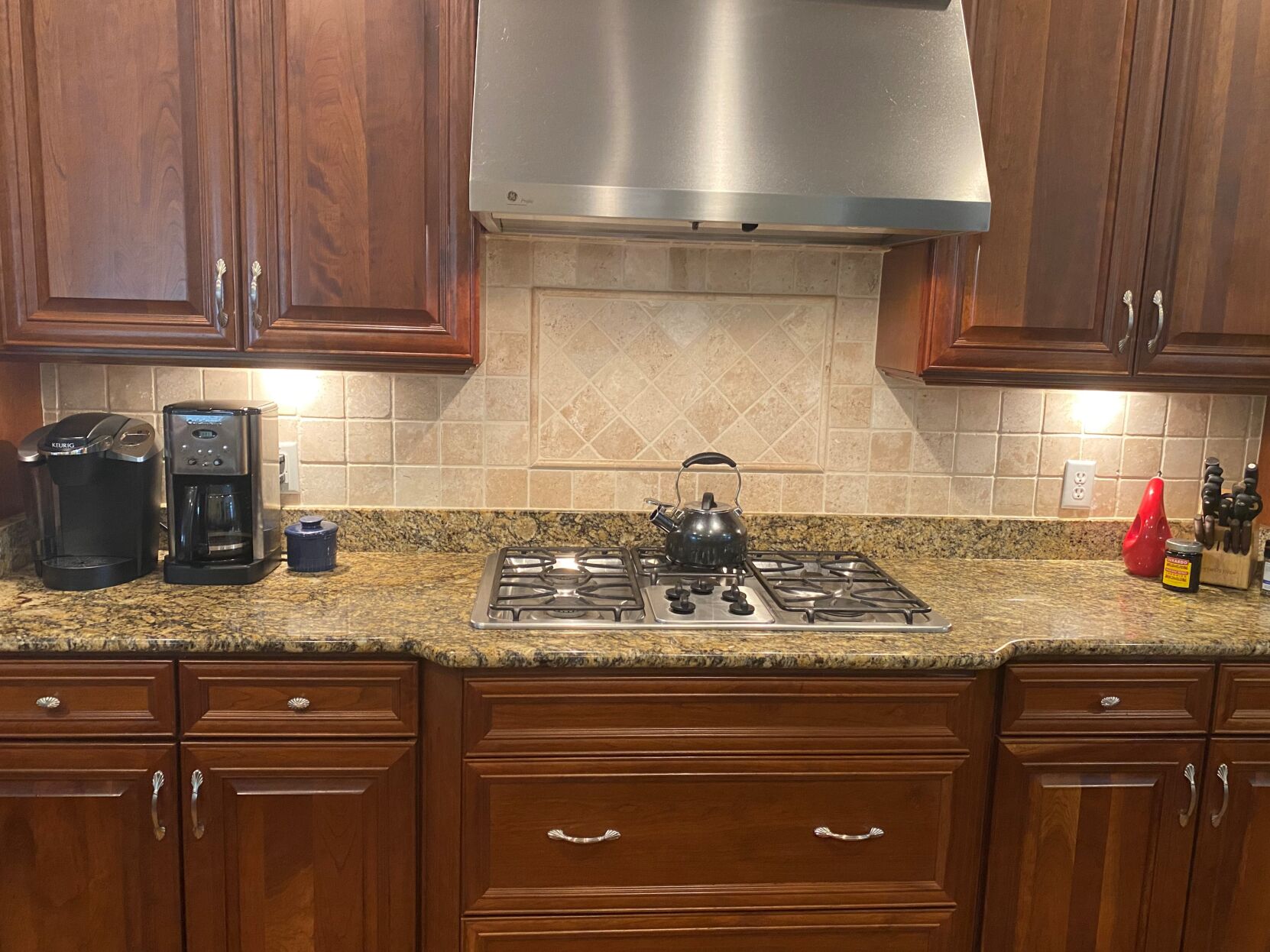 01-07 MARNI Backsplash 1before.jpg